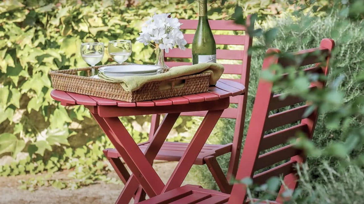 Cómo pintar muebles de exterior con la línea Versátil